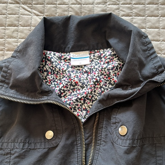 🖤 Columbia Black Lightweight Vest - Picture 4 of 8